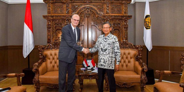 جهود كبيرة للسفارة السورية في أندونيسية لدعم التعاون في مجال الطاقة