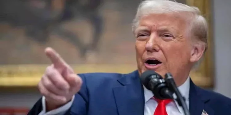 ترامب يقدم هدية مجانية للصين دون أن يدري