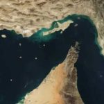 تهديدات بإغلاق مضيق هرمز.. هل العالم على أعتاب أزمة نفط؟