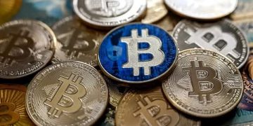 خسائر صادمة.. العملات المشفرة تهوي بأكثر من 500 مليون دولار!