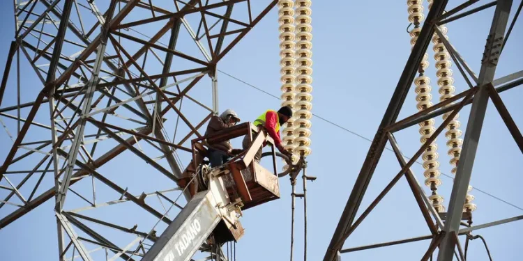 سوريا تبدأ خطة لاستقبال الغاز الأذربيجاني وتحسين برنامج الكهرباء تدريجياً